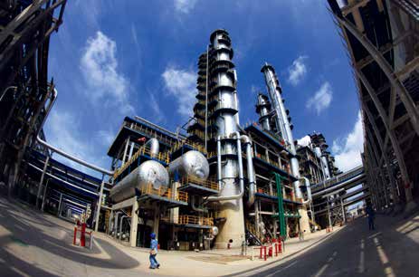 地煉行業(yè)主要的還是從原油到成品油，煉油模式單一化